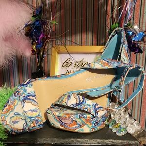 Colorful Paisley Gianni Women's Platform Heel